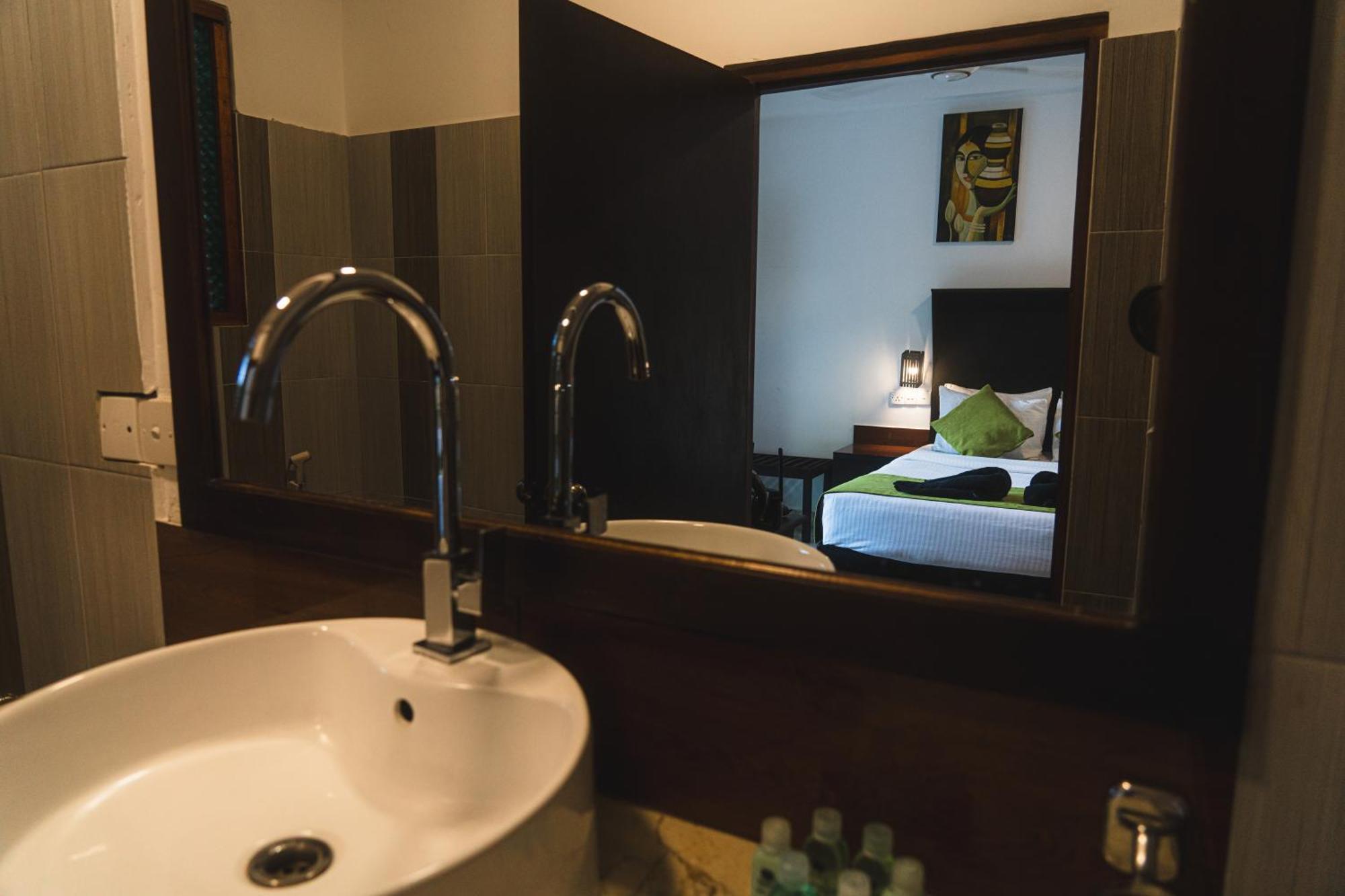 Sundaras Infinity Jungle Resort ดัมบูลลา ภายนอก รูปภาพ