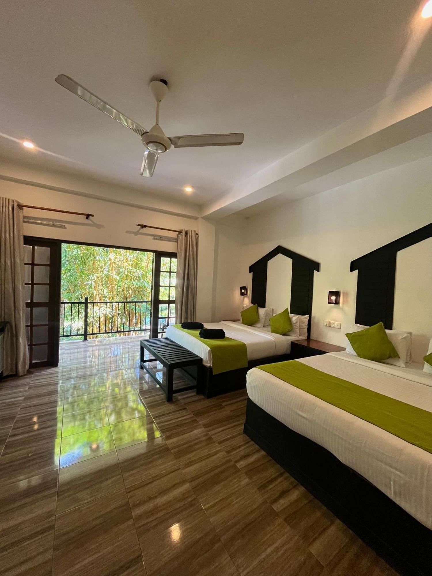 Sundaras Infinity Jungle Resort ดัมบูลลา ภายนอก รูปภาพ