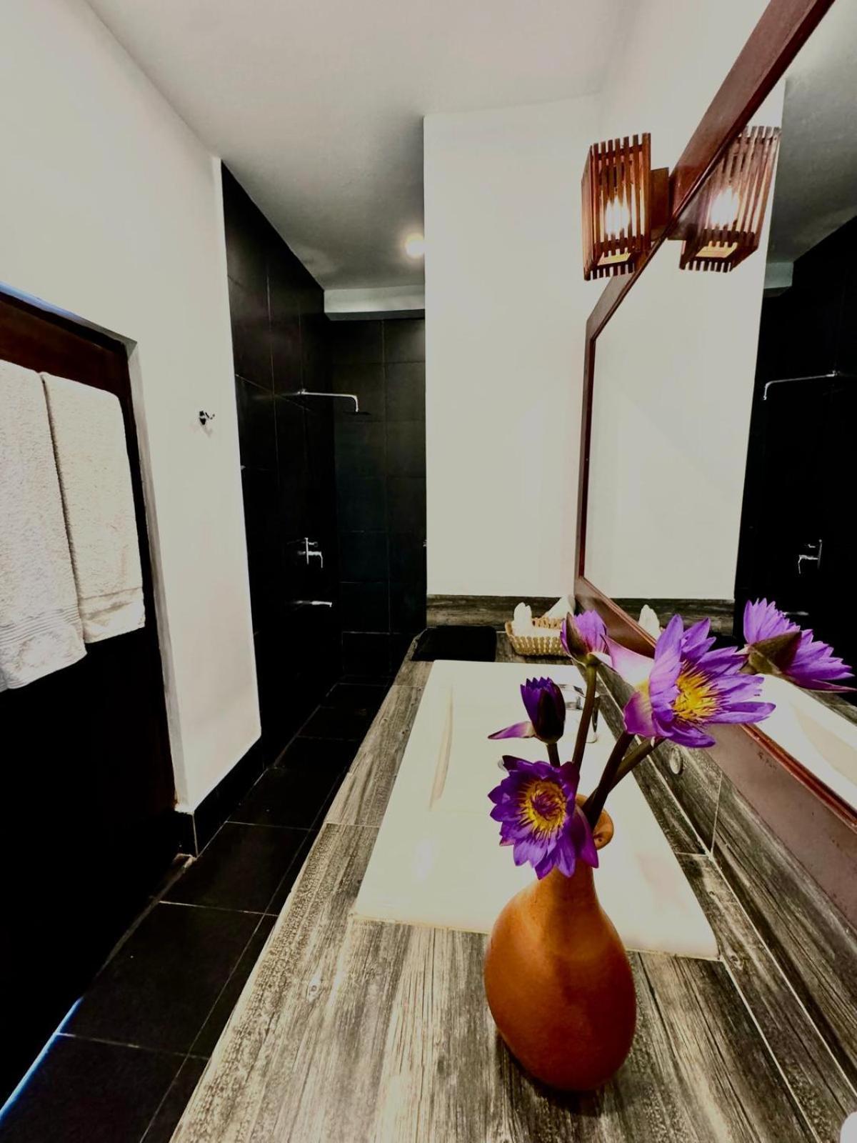 Sundaras Infinity Jungle Resort ดัมบูลลา ภายนอก รูปภาพ